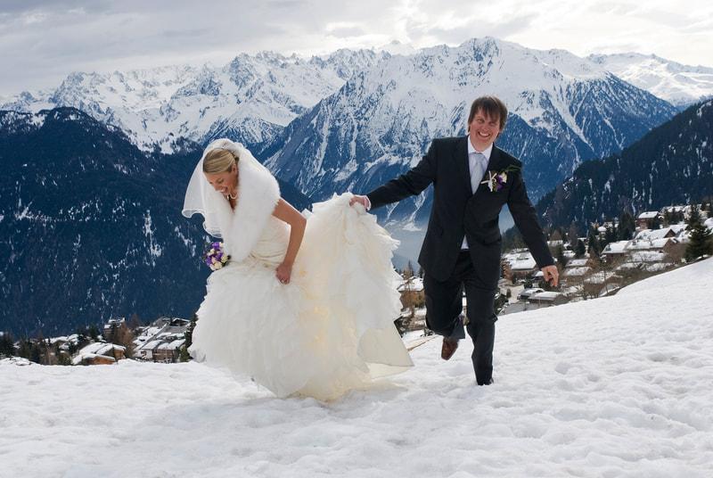 Mariés dans la neige